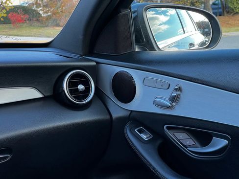 Used 2018 Mercedes-Benz C 300 4MATIC Sedan image 26