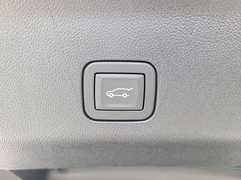 New 2026 Chevrolet Suburban LT w/ Comfort Package RWD image 11