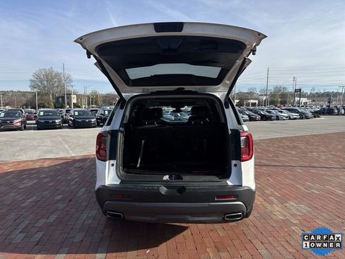 Used 2023 GMC Acadia AT4 w/ Technology Package image 29