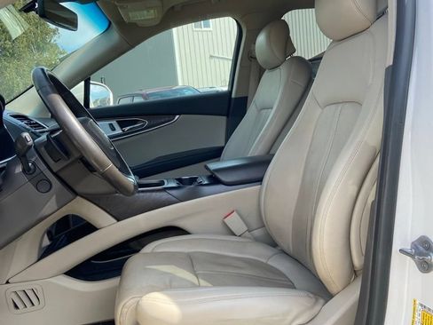 Used 2019 Lincoln Nautilus Reserve w/ Ultimate Package AWD/4WD image 11
