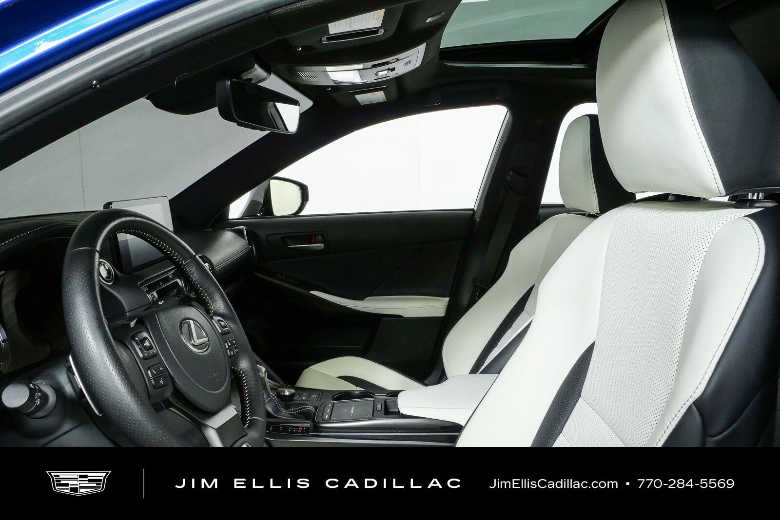 Used 2025 Lexus IS 350 F Sport RWD image 5