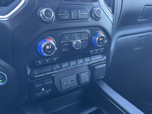 Used 2021 GMC Sierra 1500 AT4 image 13