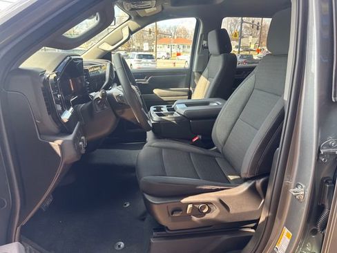 Used 2026 Chevrolet Silverado 1500 LT image 13