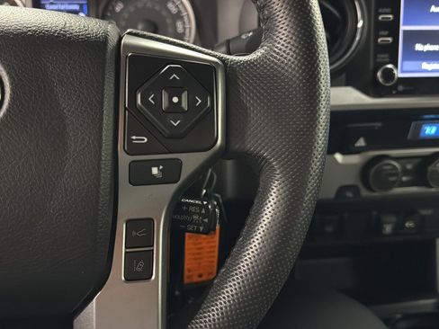 Used 2021 Toyota Tacoma SR5 image 21