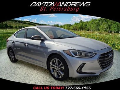 Used 2017 Hyundai Elantra Limited w/ Limited Tech Package 04