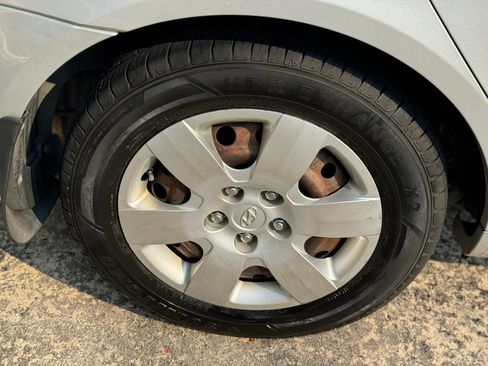 Used 2009 Hyundai Sonata GLS FWD image 29