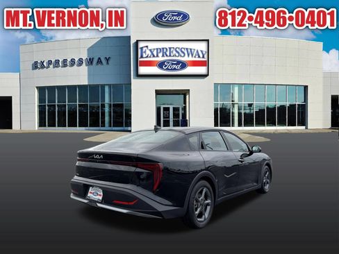 Used 2025 Kia K4 FWD image 5