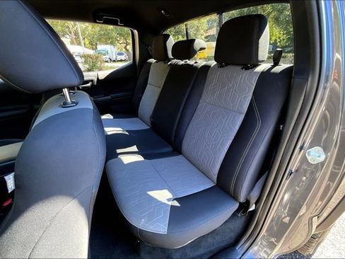 Used 2023 Toyota Tacoma TRD Off-Road image 19