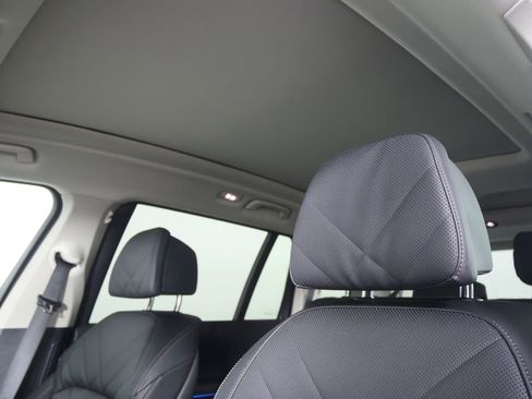 Certified 2025 BMW X7 xDrive40i AWD/4WD image 11
