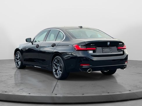 Used 2025 BMW 330i xDrive Sedan image 3