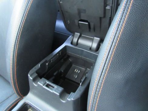 Used 2017 Subaru Crosstrek 2.0i Limited image 46