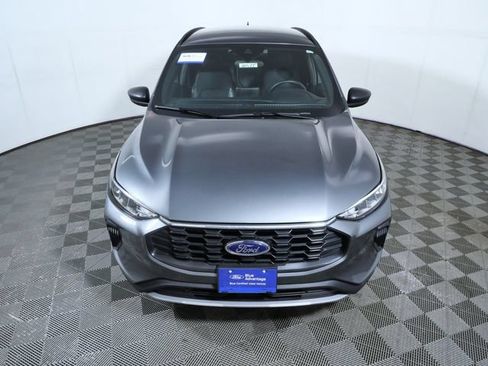 Certified 2025 Ford Escape ST-Line AWD/4WD image 3