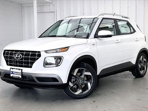 New 2026 Hyundai Venue SEL image 2