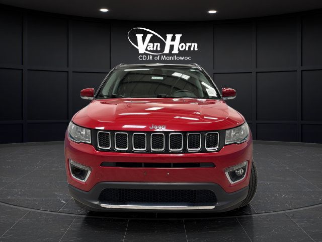 Used 2018 Jeep Compass Limited w/ Navigation Group AWD/4WD image 2