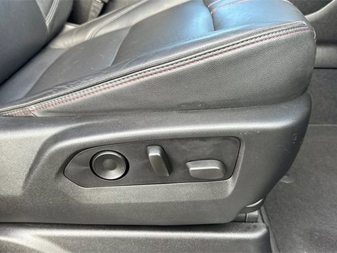 Used 2021 Chevrolet Tahoe RST w/ Luxury Package image 24