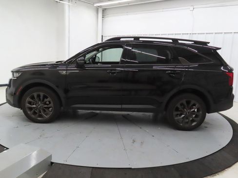 Used 2023 Kia Sorento SX Prestige image 6