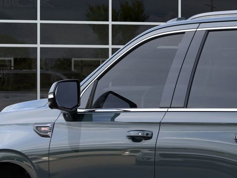 New 2026 GMC Yukon AT4 Ultimate image 12