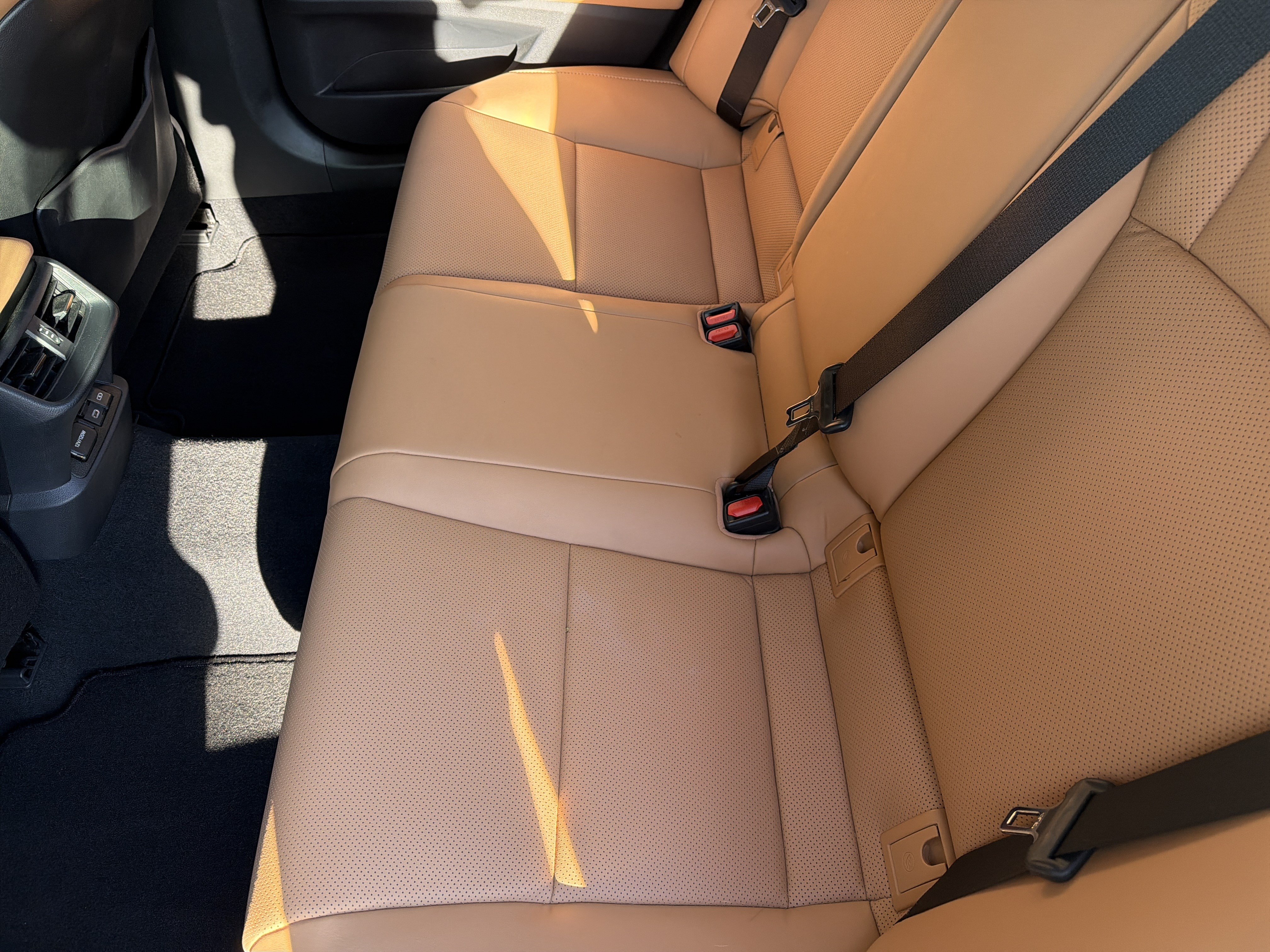 Used 2025 Lexus ES 350 w/ Premium Package FWD image 31