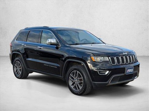 Used 2018 Jeep Grand Cherokee Limited w/ Trailer Tow Group IV AWD/4WD image 3