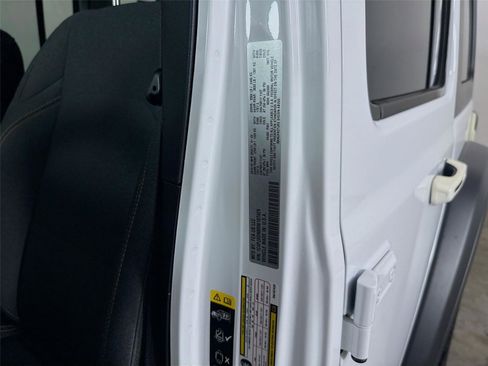 Used 2024 RAM 1500 TRX AWD/4WD image 38