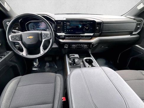 Used 2024 Chevrolet Silverado 1500 LT RWD image 16