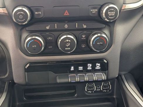 Used 2021 RAM 1500 Big Horn image 20