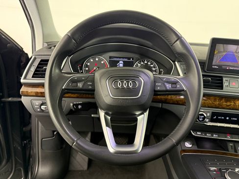 Used 2018 Audi Q5 2.0T Premium Plus w/ Premium Plus Package image 17