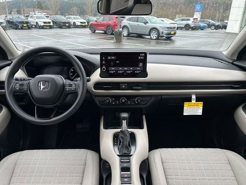 New 2026 Honda HR-V LX image 13
