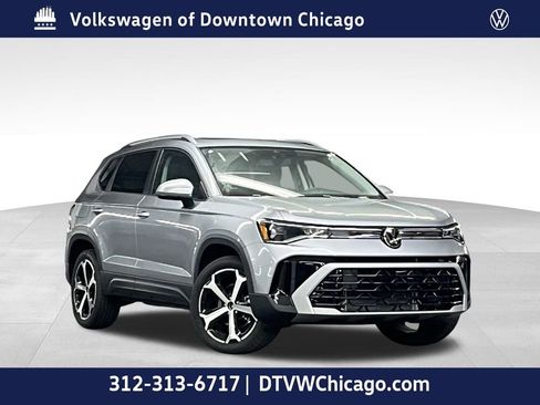 New 2025 Volkswagen Taos SEL image 1