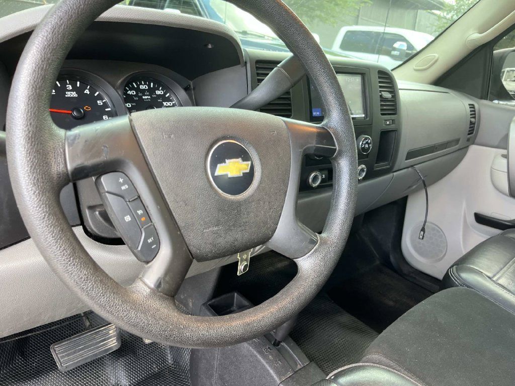 Used 2011 Chevrolet Silverado 1500 W/T w/ LS Package AWD/4WD image 14
