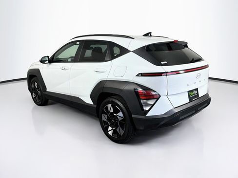 Used 2025 Hyundai Kona SEL FWD image 5