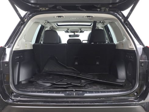 Used 2022 Subaru Forester Touring image 9