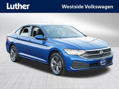 Certified 2024 Volkswagen Jetta SE w/ Panoramic Sunroof Package