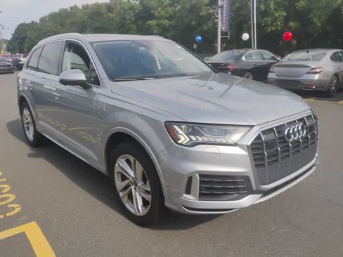 Used 2024 Audi Q7 3.0T Premium Plus AWD/4WD image 2