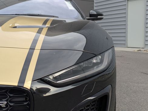 New 2024 Jaguar F-TYPE R image 9