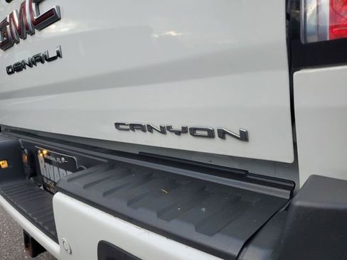 Used 2021 GMC Canyon Denali RWD image 7
