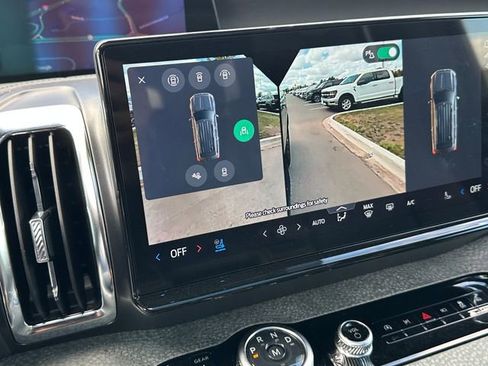 Used 2025 Ford Expedition Tremor image 36