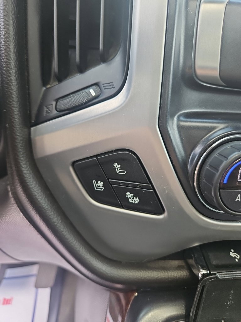 Used 2017 GMC Sierra 1500 SLT w/ SLT Premium Package AWD/4WD image 16