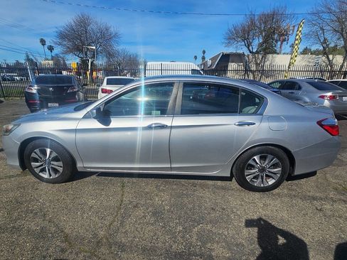 Used 2013 Honda Accord LX image 28