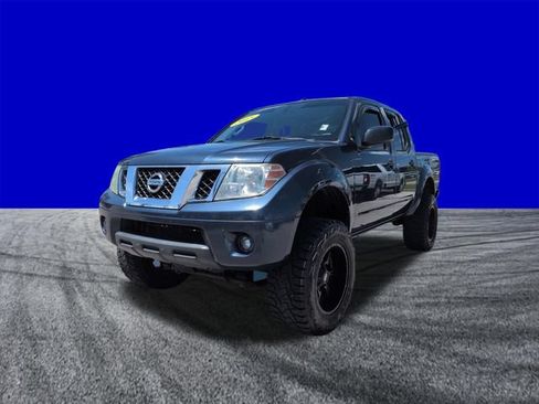 Used 2015 Nissan Frontier SV RWD image 8