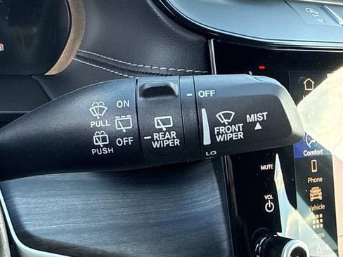 New 2026 Jeep Grand Cherokee L Limited AWD/4WD image 33
