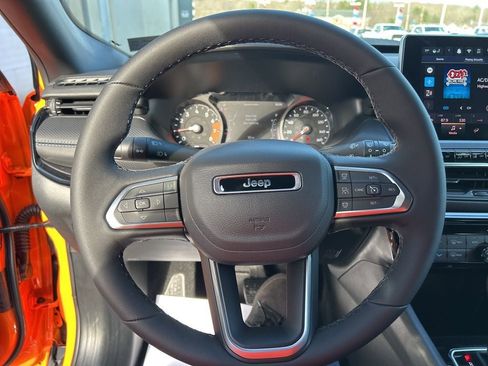 New 2026 Jeep Compass Limited image 11