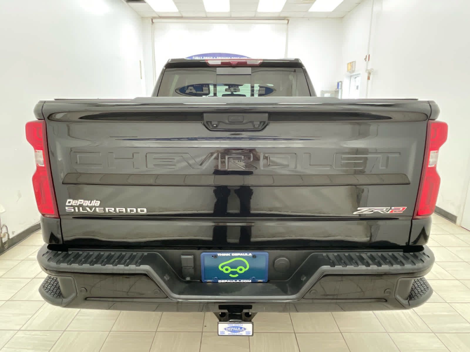 Used 2024 Chevrolet Silverado 1500 ZR2 AWD/4WD image 25