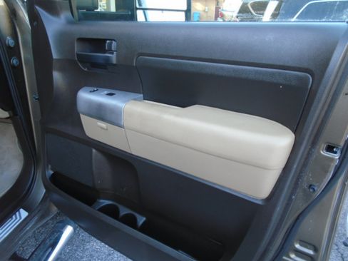Used 2007 Toyota Tundra SR5 image 12