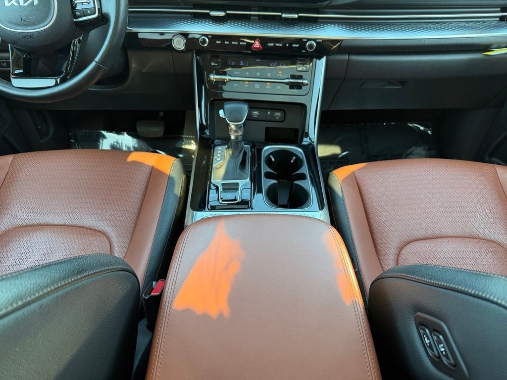 Used 2022 Kia Carnival SX Prestige FWD image 12