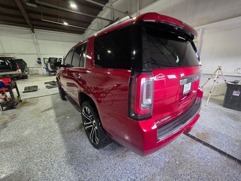 Used 2015 GMC Yukon Denali w/ Touring Package AWD/4WD image 6