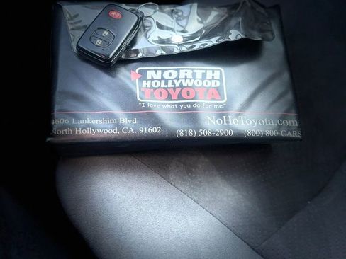 Used 2012 Toyota Prius Three image 36