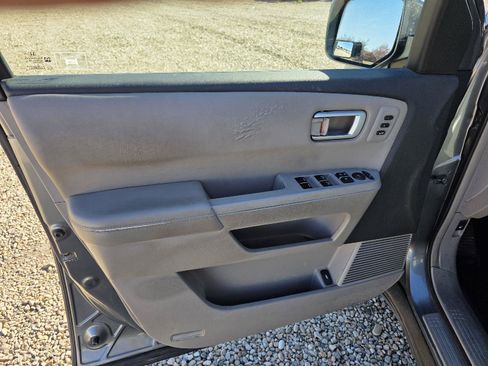 Used 2009 Honda Pilot Touring image 9