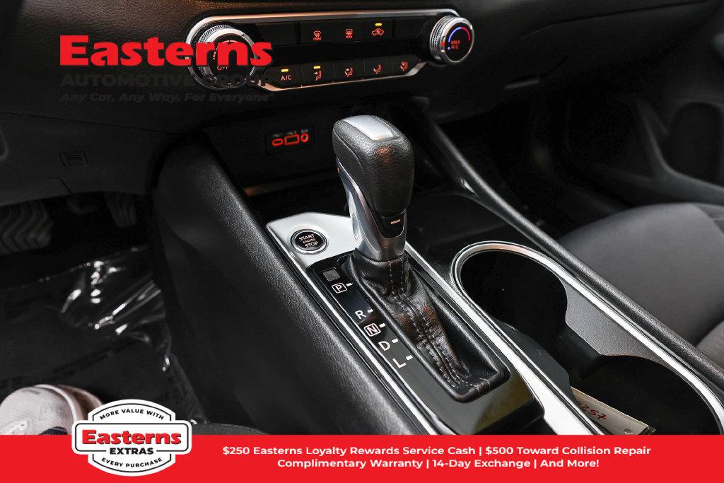 Used 2024 Nissan Altima 2.5 SV FWD image 14
