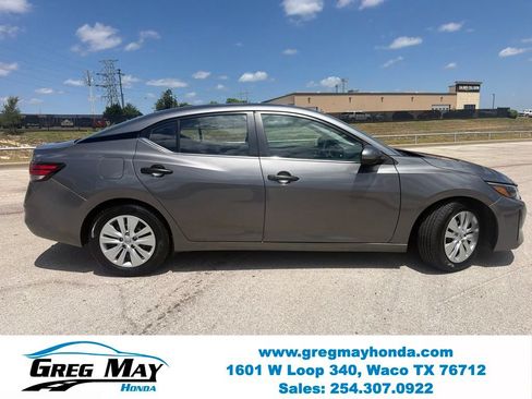 Used 2024 Nissan Sentra S FWD image 2